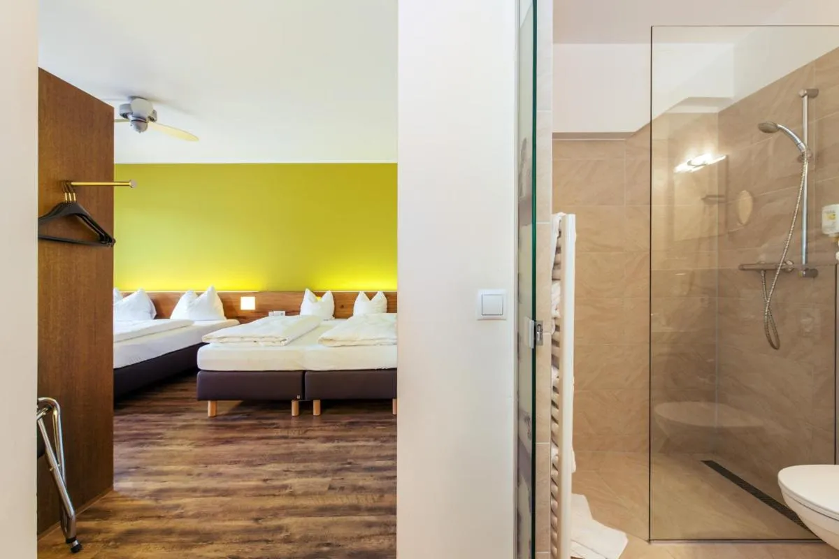 Image 2 of Basic Hotel Innsbruck