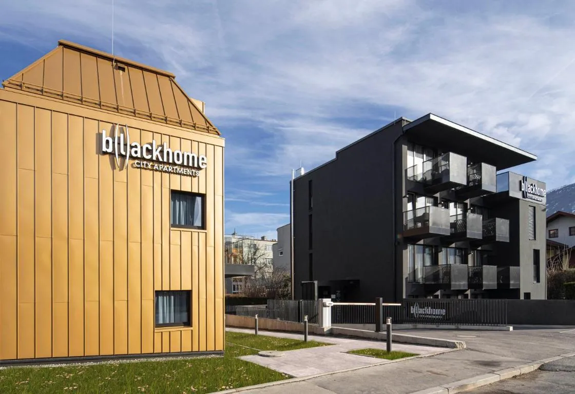 Image of Blackhome Innsbruck City East I contactless check-in