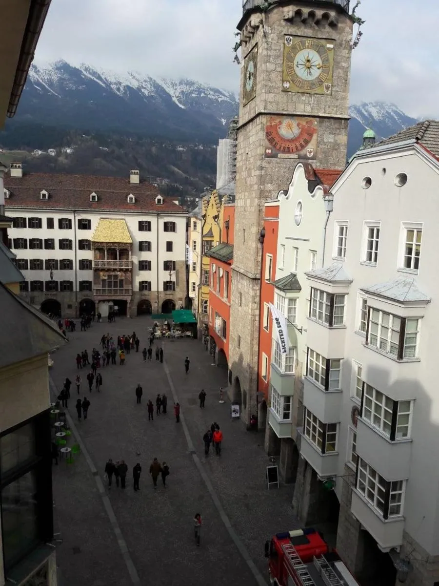 Image 5 of Blick aufs Goldene Dachl