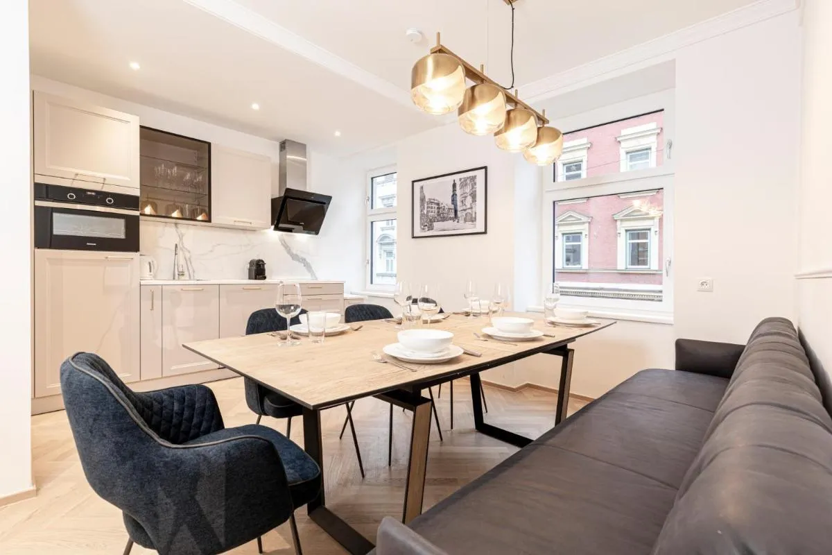 Image 3 of Center-Apartment – Große Wohnung im Stadtzentrum in perfekter Lage