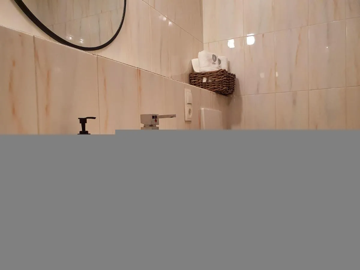 Image 1 of Gruberwirt Apartment mit Blick auf die Berge GW 7