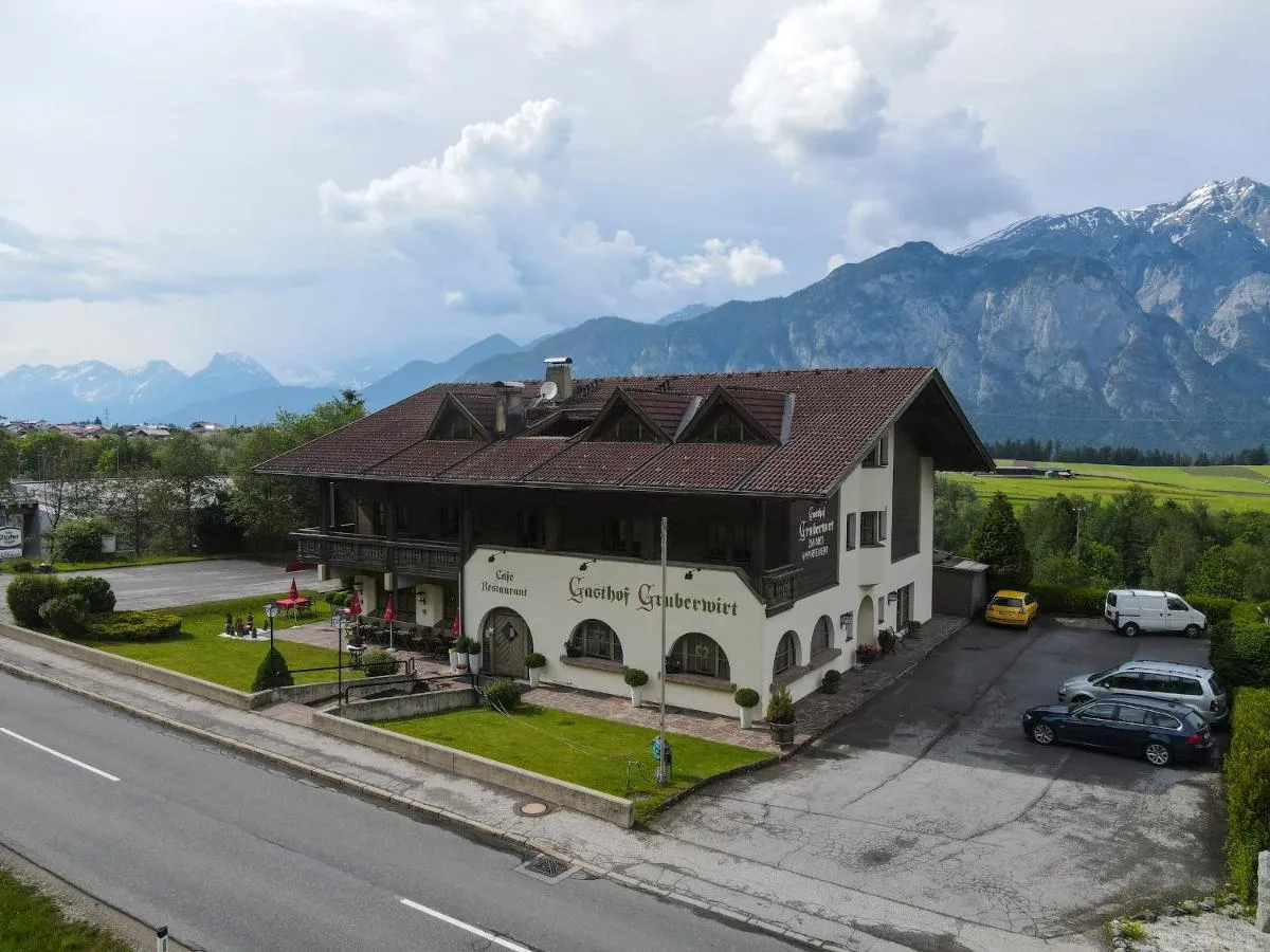 Image 4 of Gruberwirt Apartment mit Blick auf die Berge GW 8