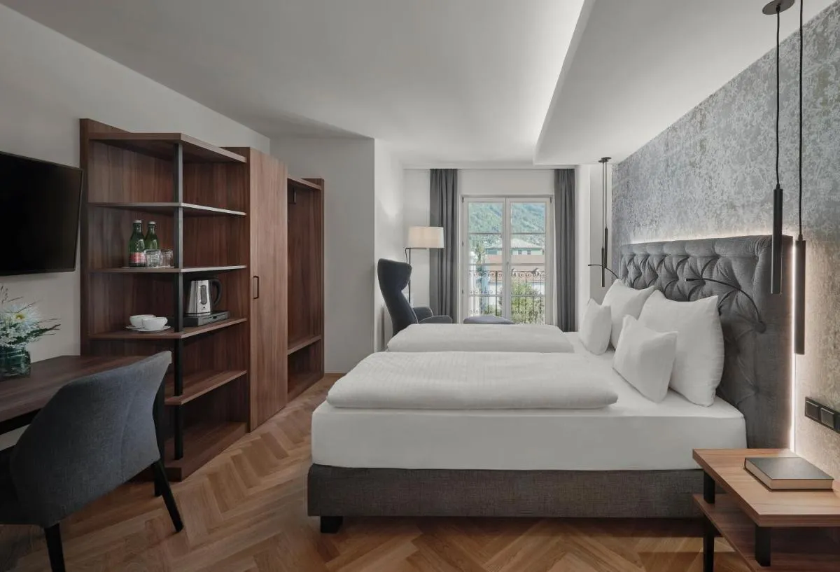 Image 3 of Hotel Schwarzer Adler Innsbruck
