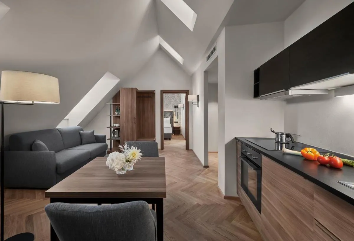 Image 6 of Hotel Schwarzer Adler Innsbruck