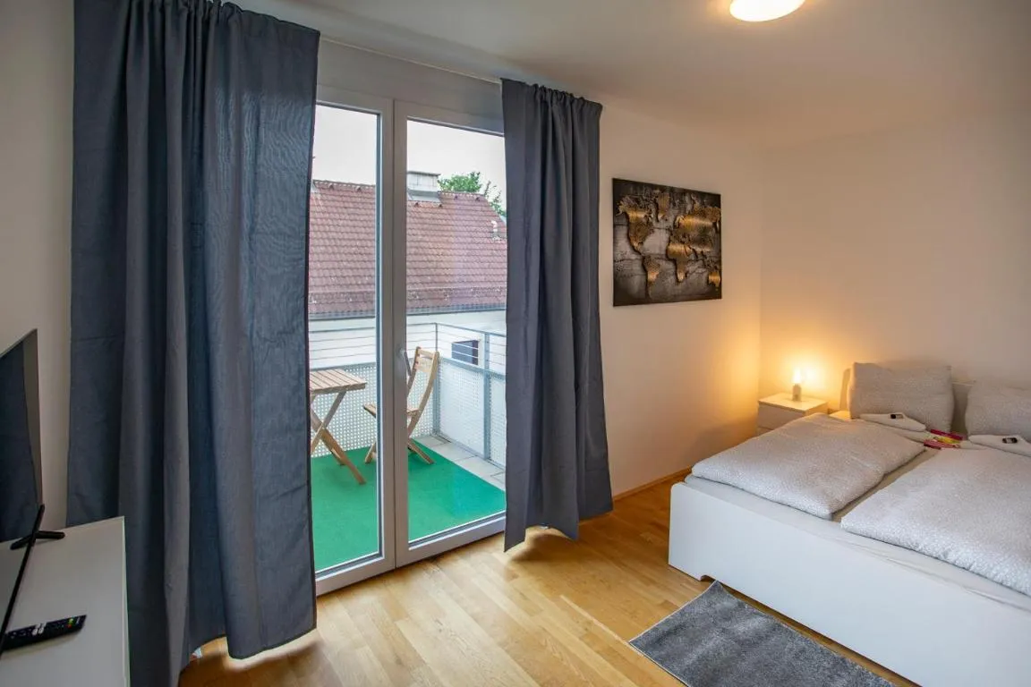 Image of Modern Innsbruck Apartment I Free Parking