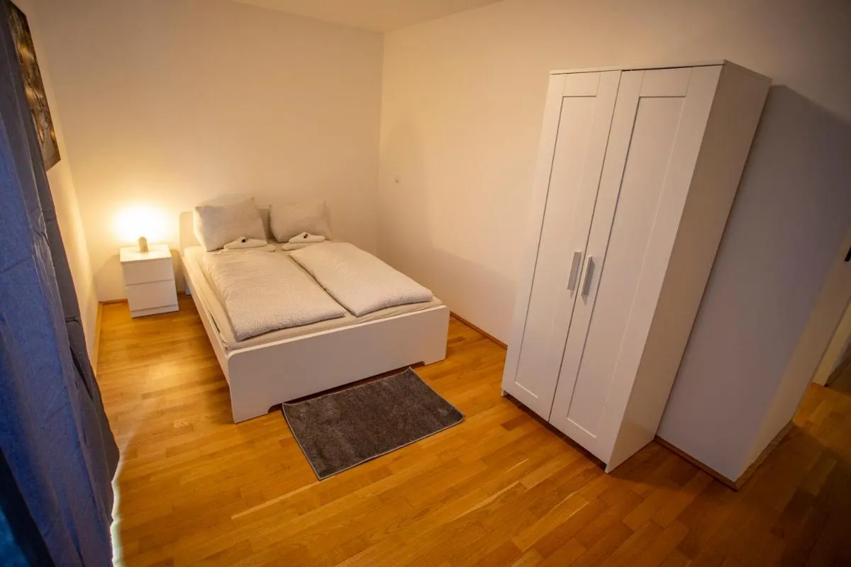 Image 1 of Modern Innsbruck Apartment I Free Parking