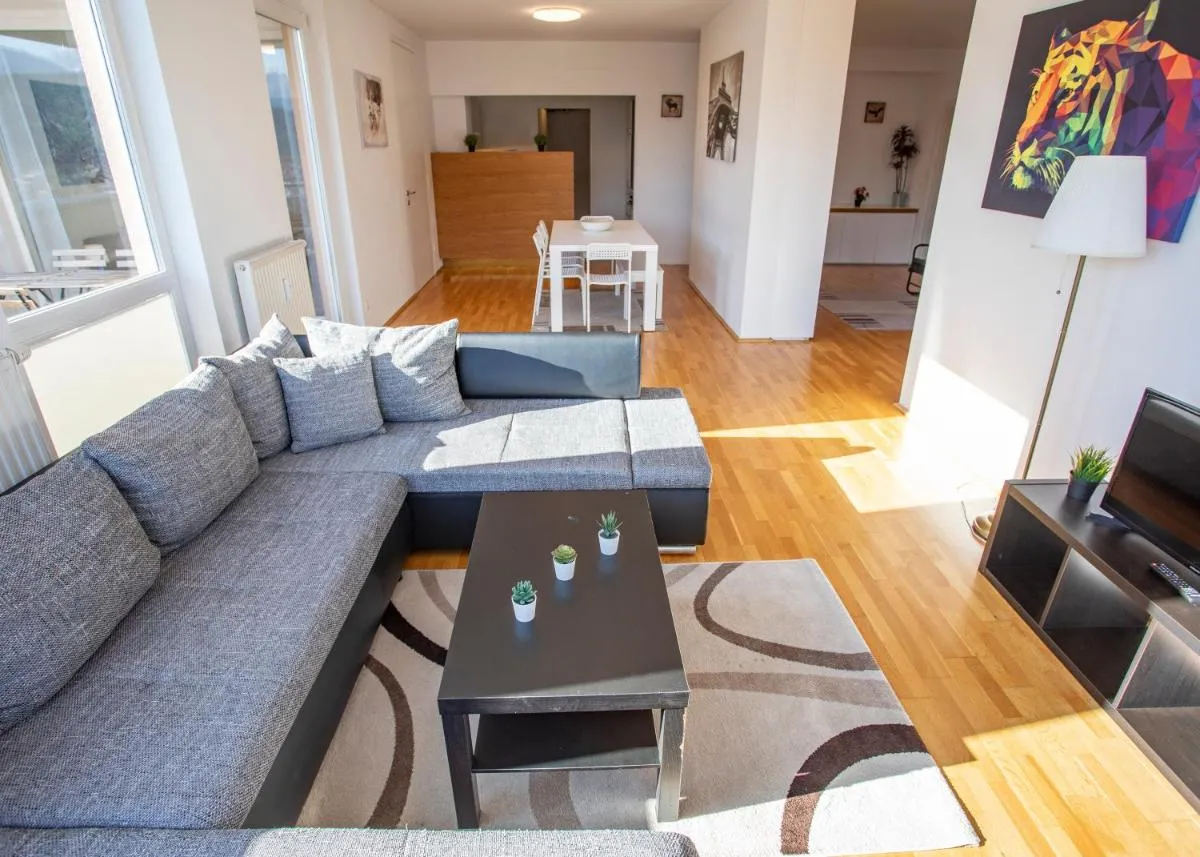 Image 4 of Top of Innsbruck Apartment I free parking
